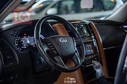 Infiniti QX80